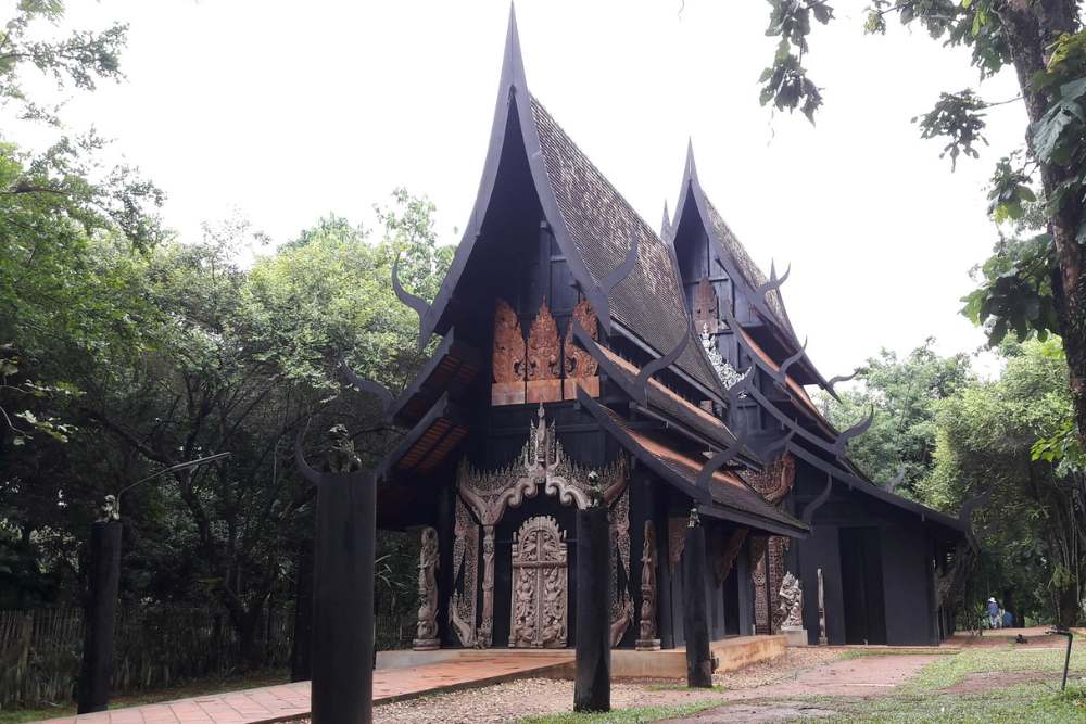 Baan Dam Museum (La Maison Noire)